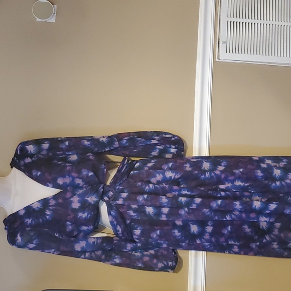 Rahi Leila Long Sleeve Cross Front Cutout Purple Tye-Dye Print Size XL NWOT'S - Picture 2 of 12